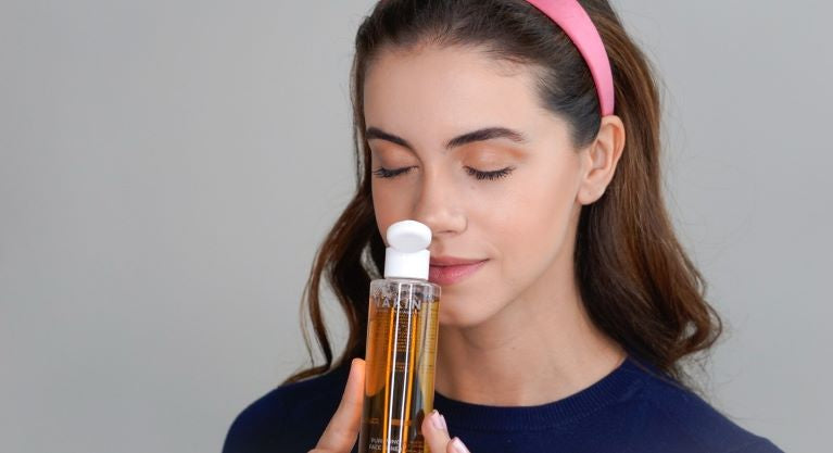 Do You Rinse Off Face Toner?